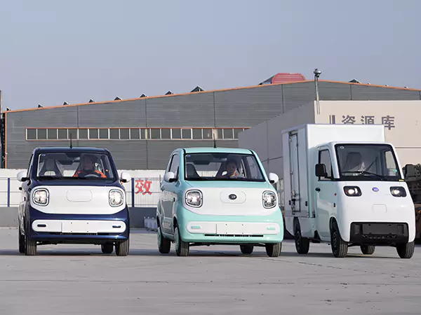 Dedicated to becom a Leader in new energy vehicles