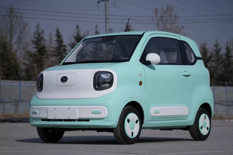 EEC Mini Electric Passenger Car: The Elf of Urban Transportation